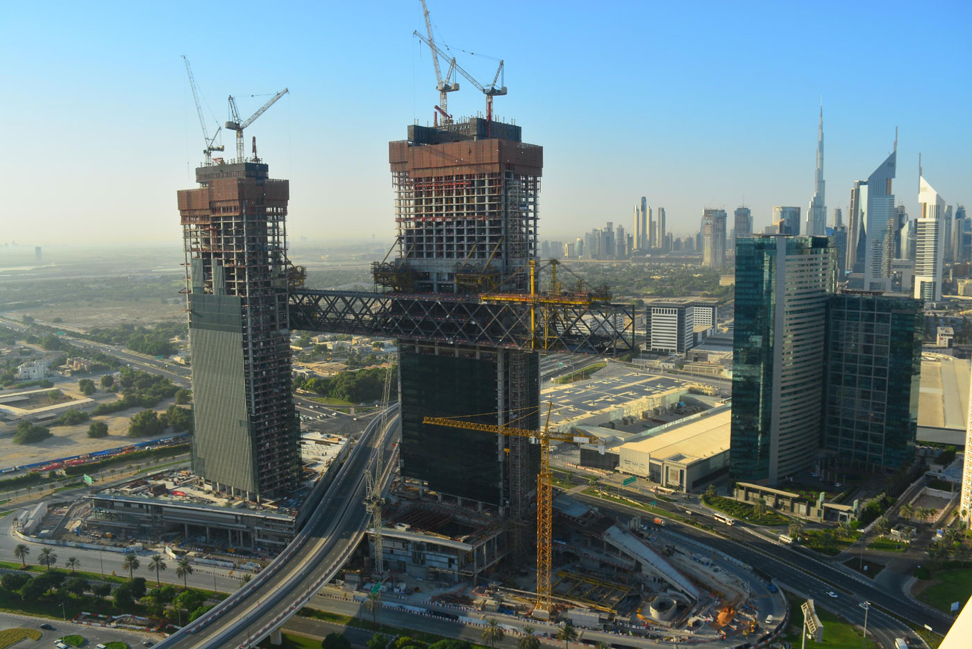 Ithra Dubai completes The Link at One Za’abeel, now attempts to break the world record for the “Longest Cantilevered Building”